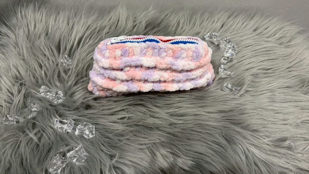 パステル もこもこポーチ